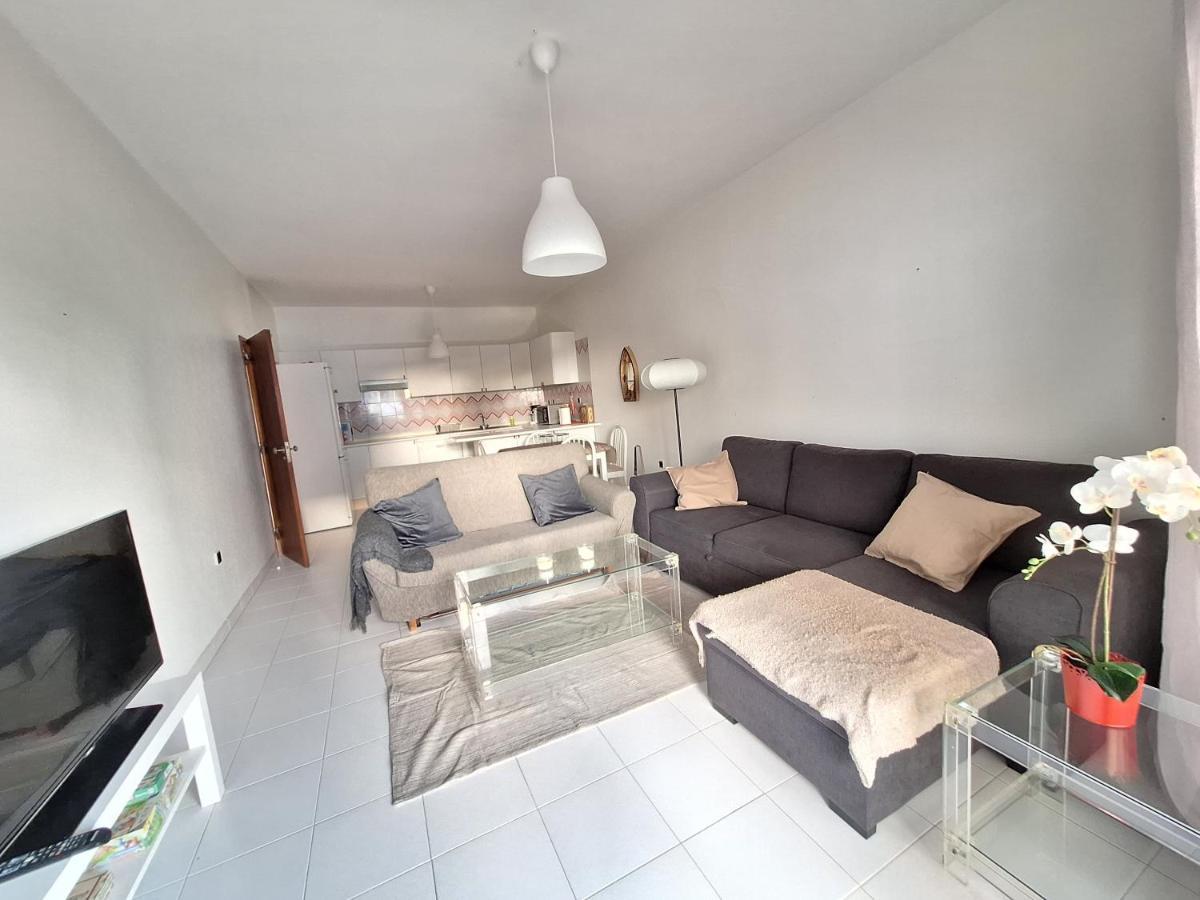 Palmeira Sol- 2 Bedrooms 300M From The Beach Ocean View Porches  Kültér fotó