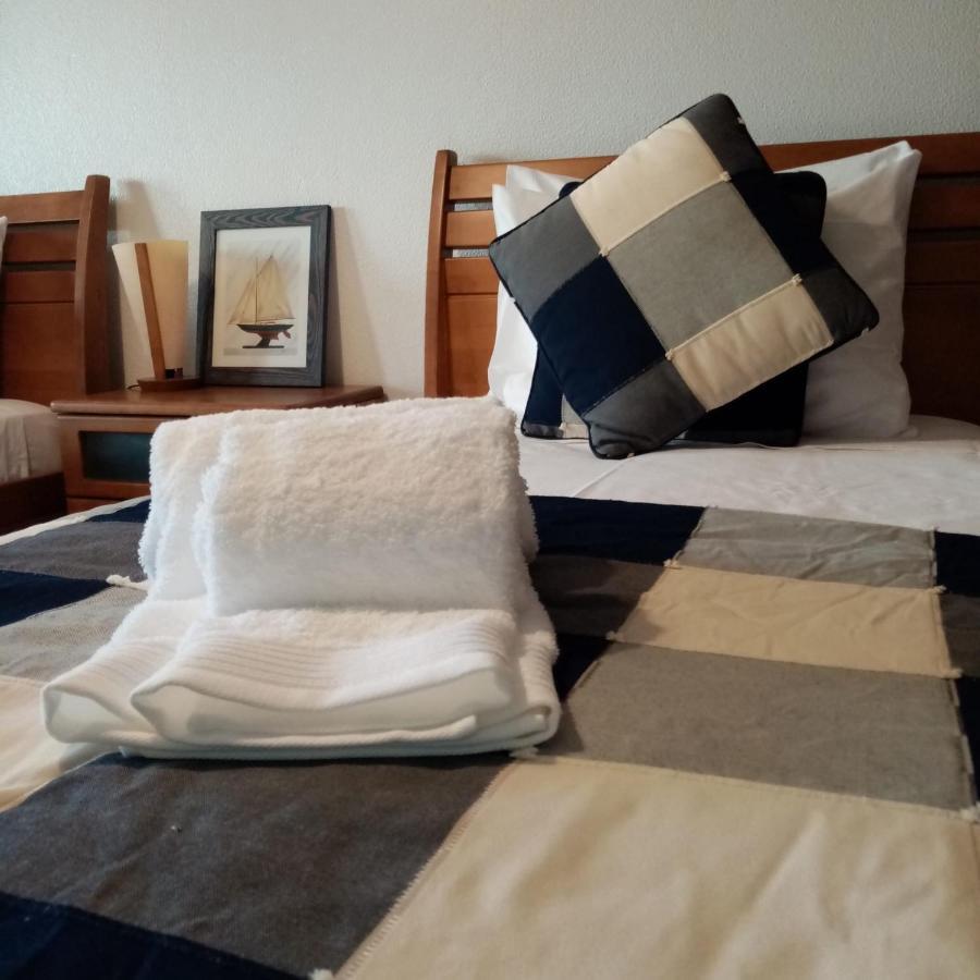 Palmeira Sol- 2 Bedrooms 300M From The Beach Ocean View Porches  Kültér fotó